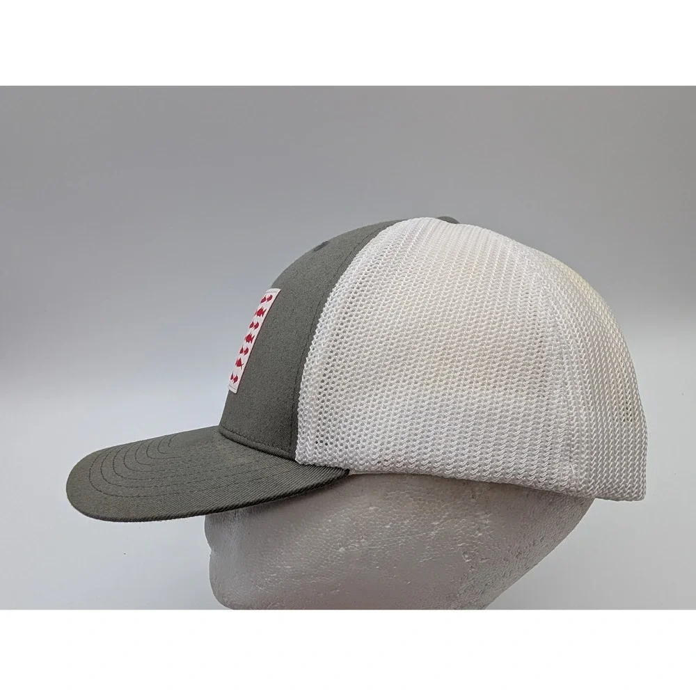 Columbia PFG Fish Flag Mesh Trucker Hat Grey White Flexfit L/XL Hat